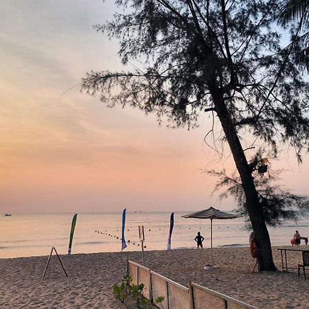 Flora Hotel Phu Quoc Exterior photo
